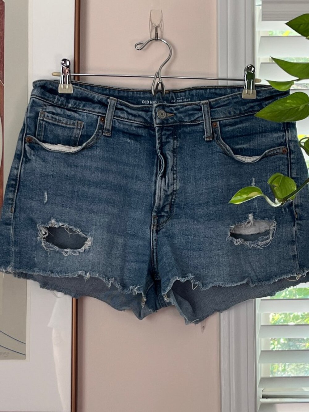 OG Straight High-Rise Distressed Shorts